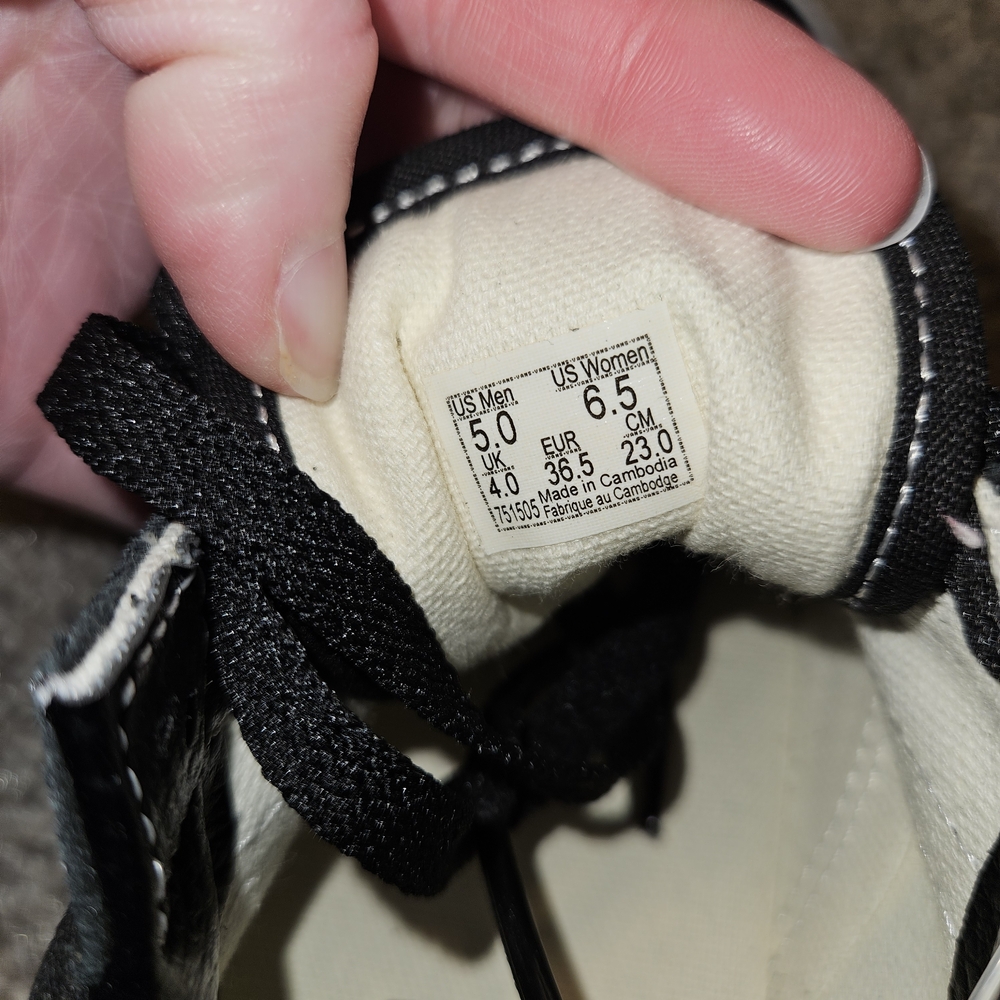 Vans Black and White Flame Women's Shoes - Picture 5 of 5